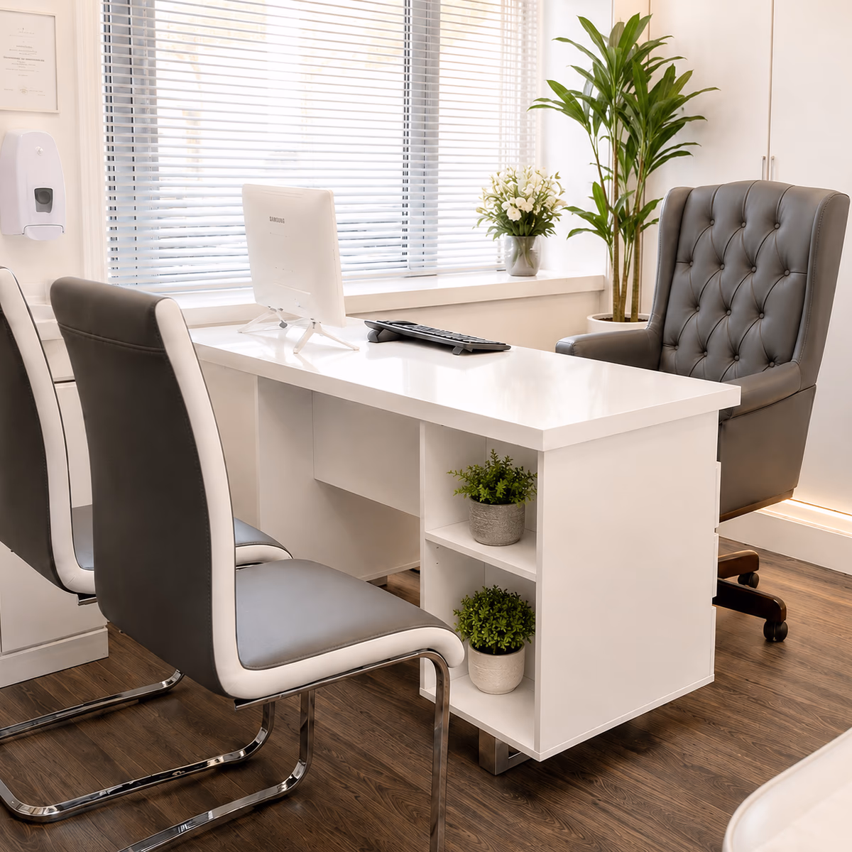 GHMS private consultation room in Earl's Court
